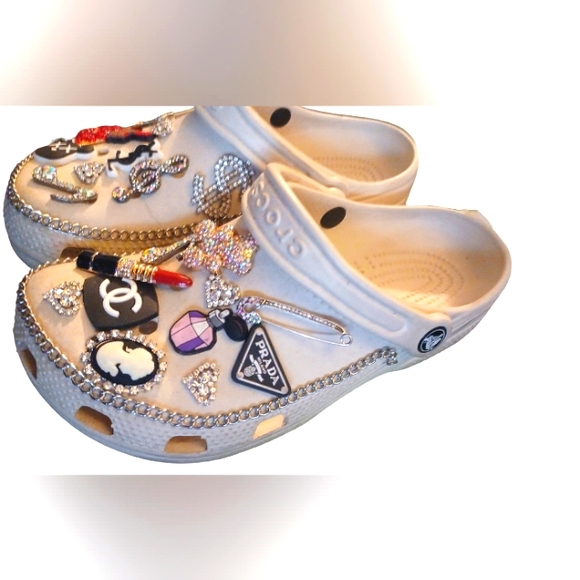 Custom Crocs - Picture 3 of 4